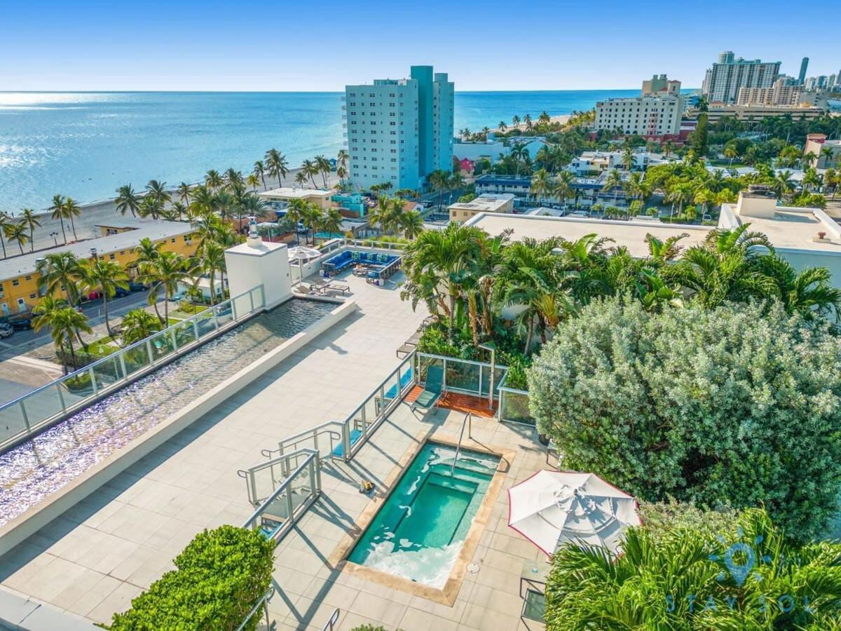 Apartment With Bay View Balcony - Pool - Up To 6 - Gym 好莱坞 外观 照片