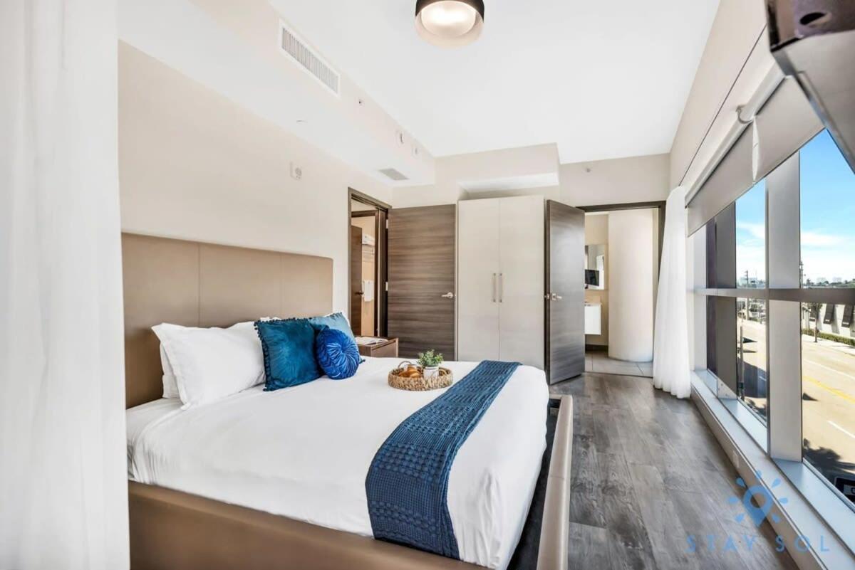 Apartment With Bay View Balcony - Pool - Up To 6 - Gym 好莱坞 外观 照片