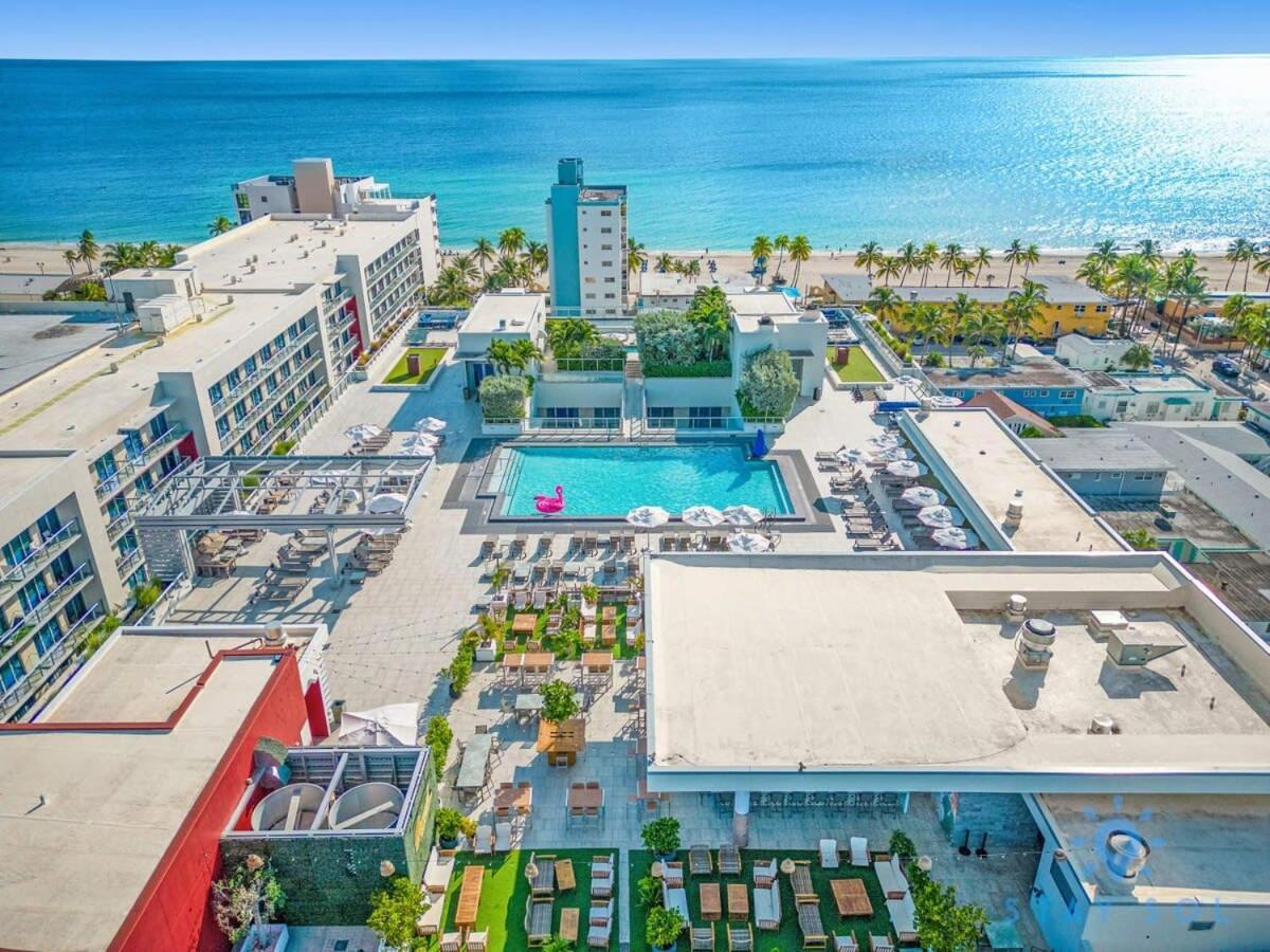 Apartment With Bay View Balcony - Pool - Up To 6 - Gym 好莱坞 外观 照片