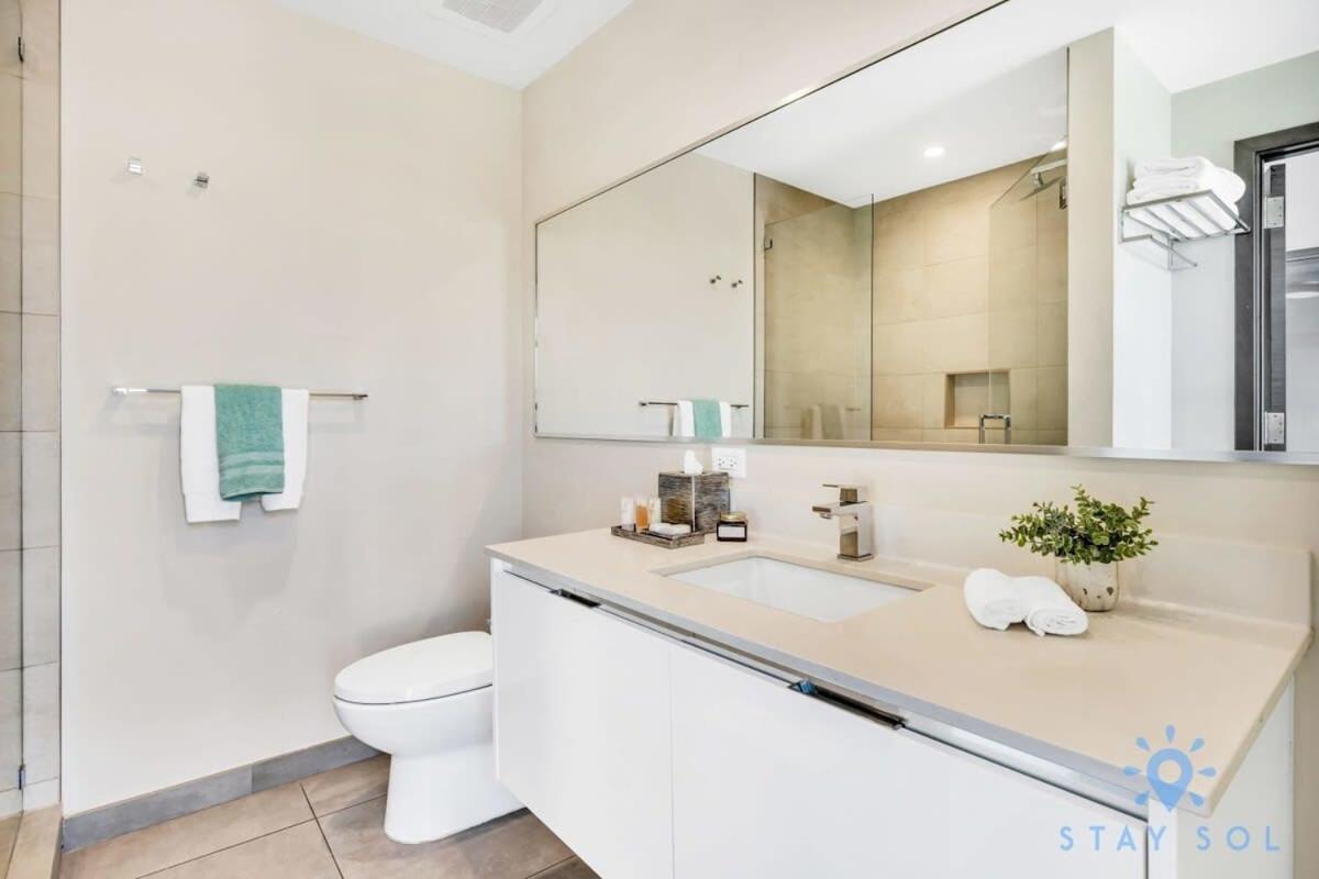 Apartment With Bay View Balcony - Pool - Up To 6 - Gym 好莱坞 外观 照片