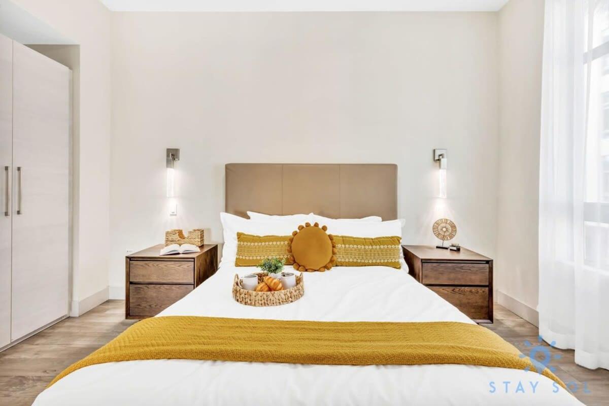 Apartment With Bay View Balcony - Pool - Up To 6 - Gym 好莱坞 外观 照片